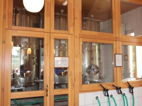 nyakas-pince-uzem-08